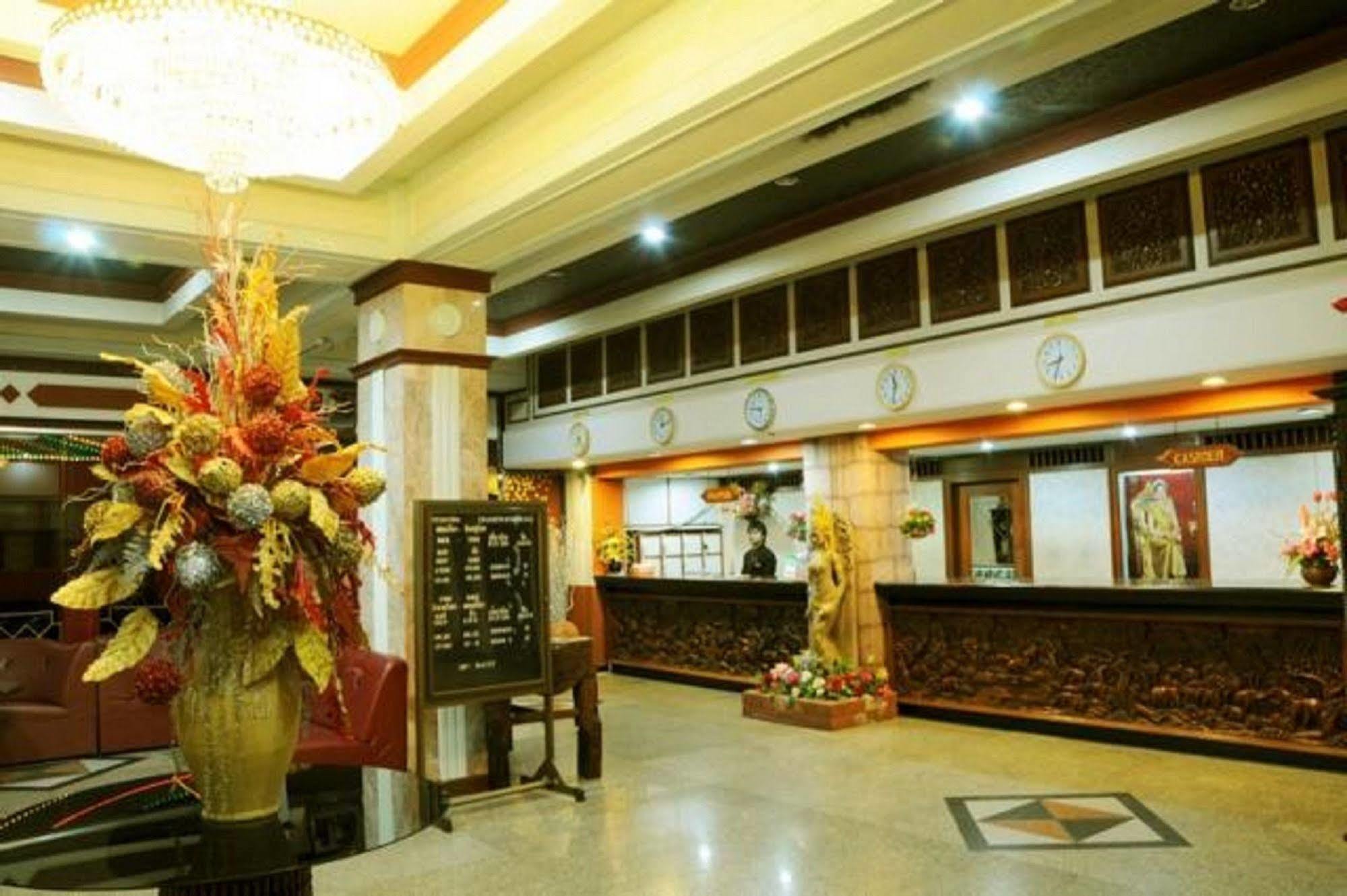 Amarin Nakorn Hotel بيتسانولوك المظهر الخارجي الصورة